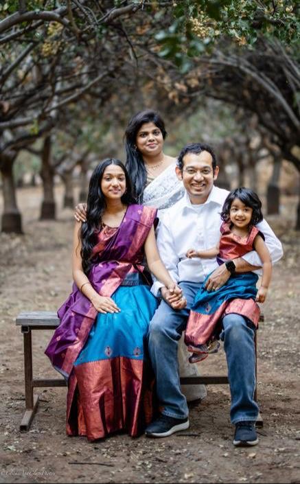 Alumna Nivedita Rajarajan with her family