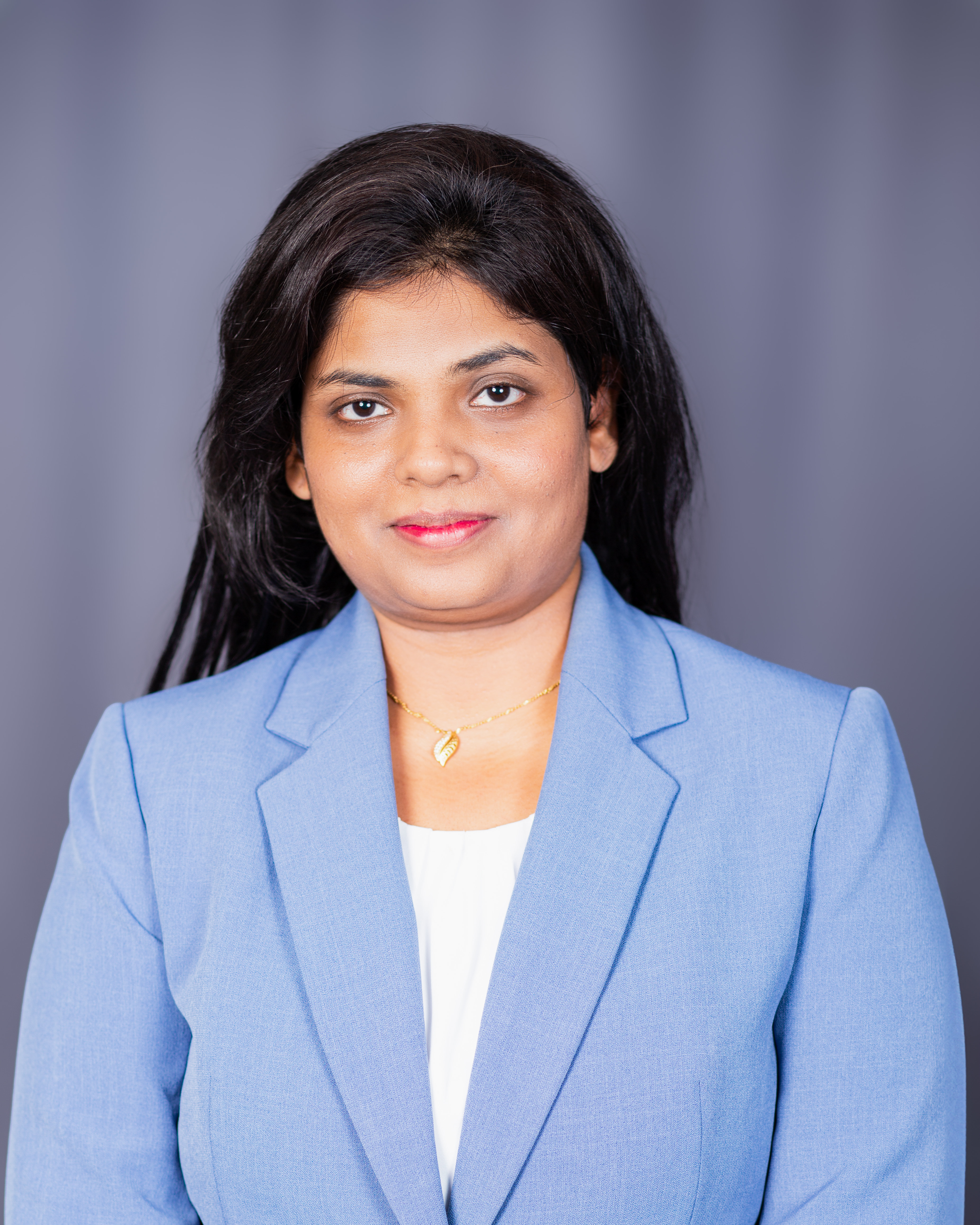 Headshot of MS-FIN alumna Nivedita Rajarajan