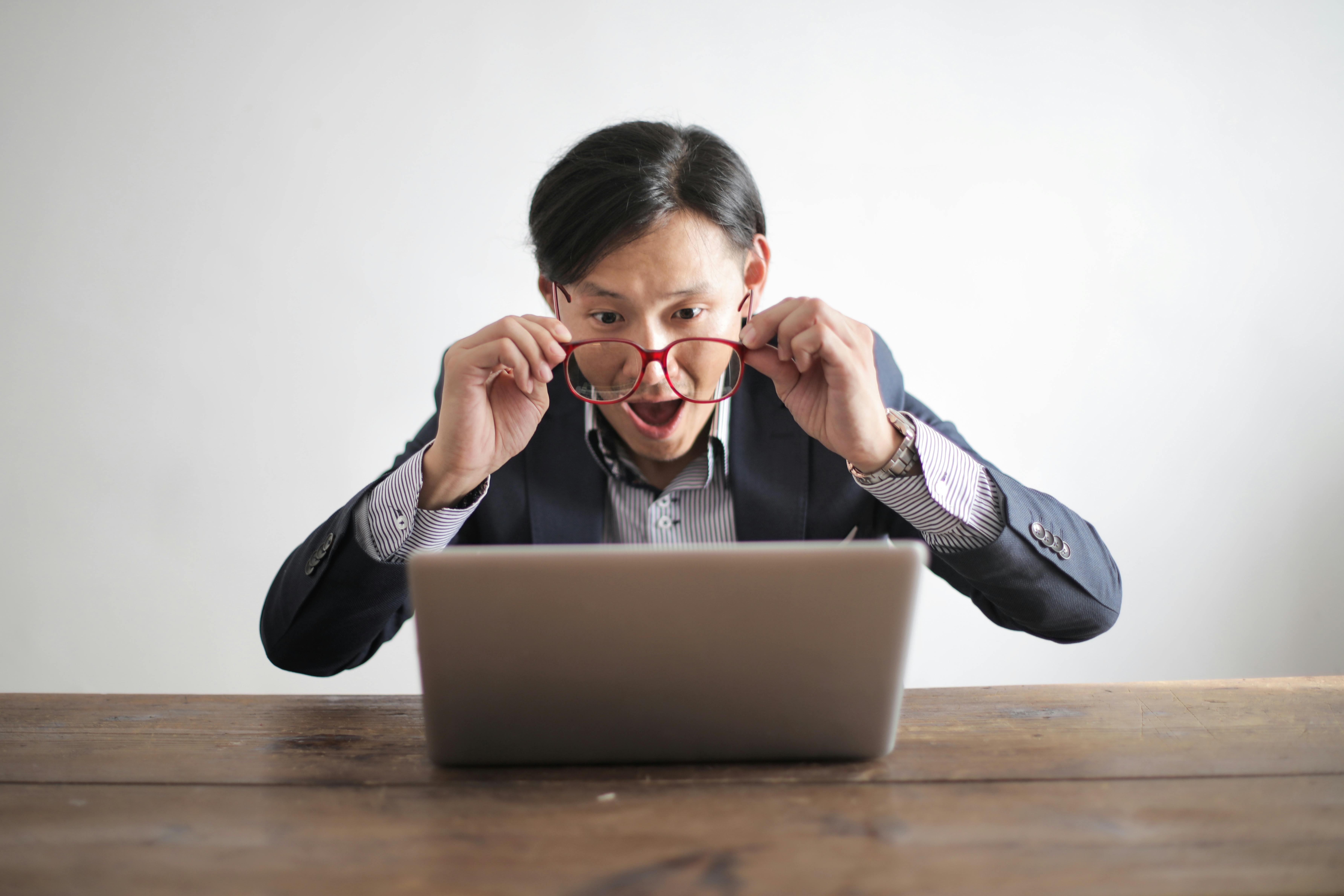 man shocked using computer