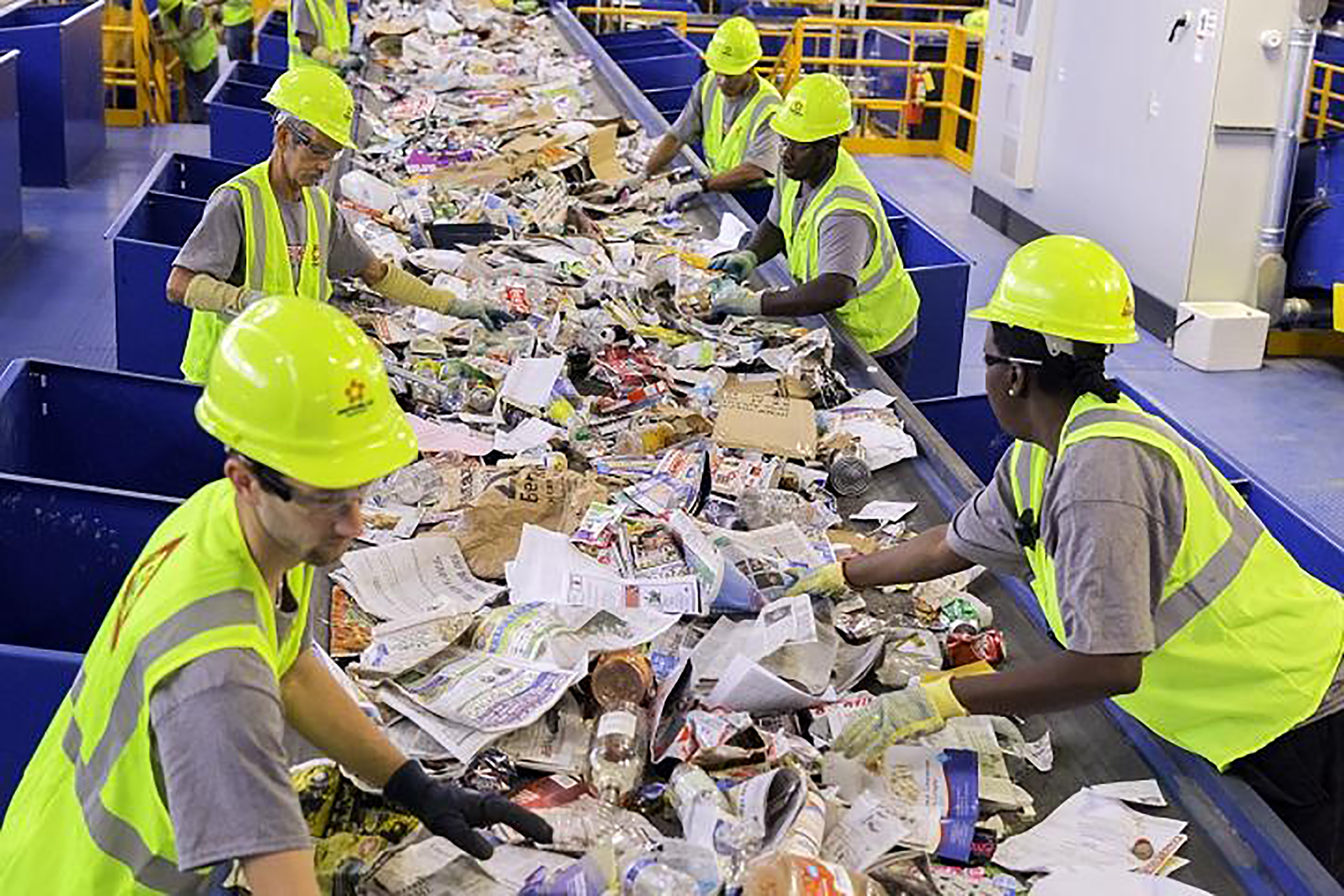 workers-sorting-recylables.jpg