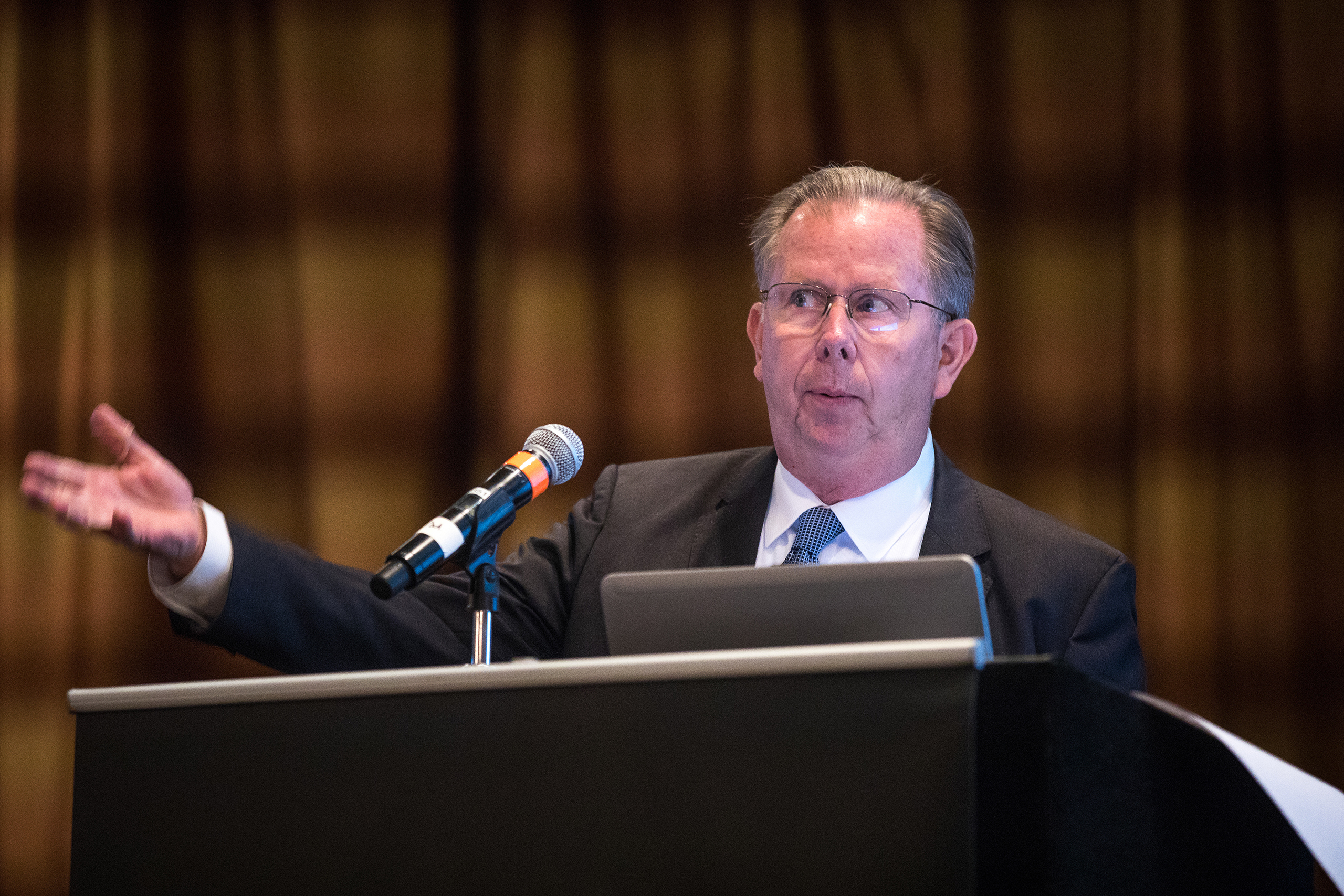 1805023_economic_outlook_lunch-2.jpg 1805023_economic_outlook_lunch-2.jpg