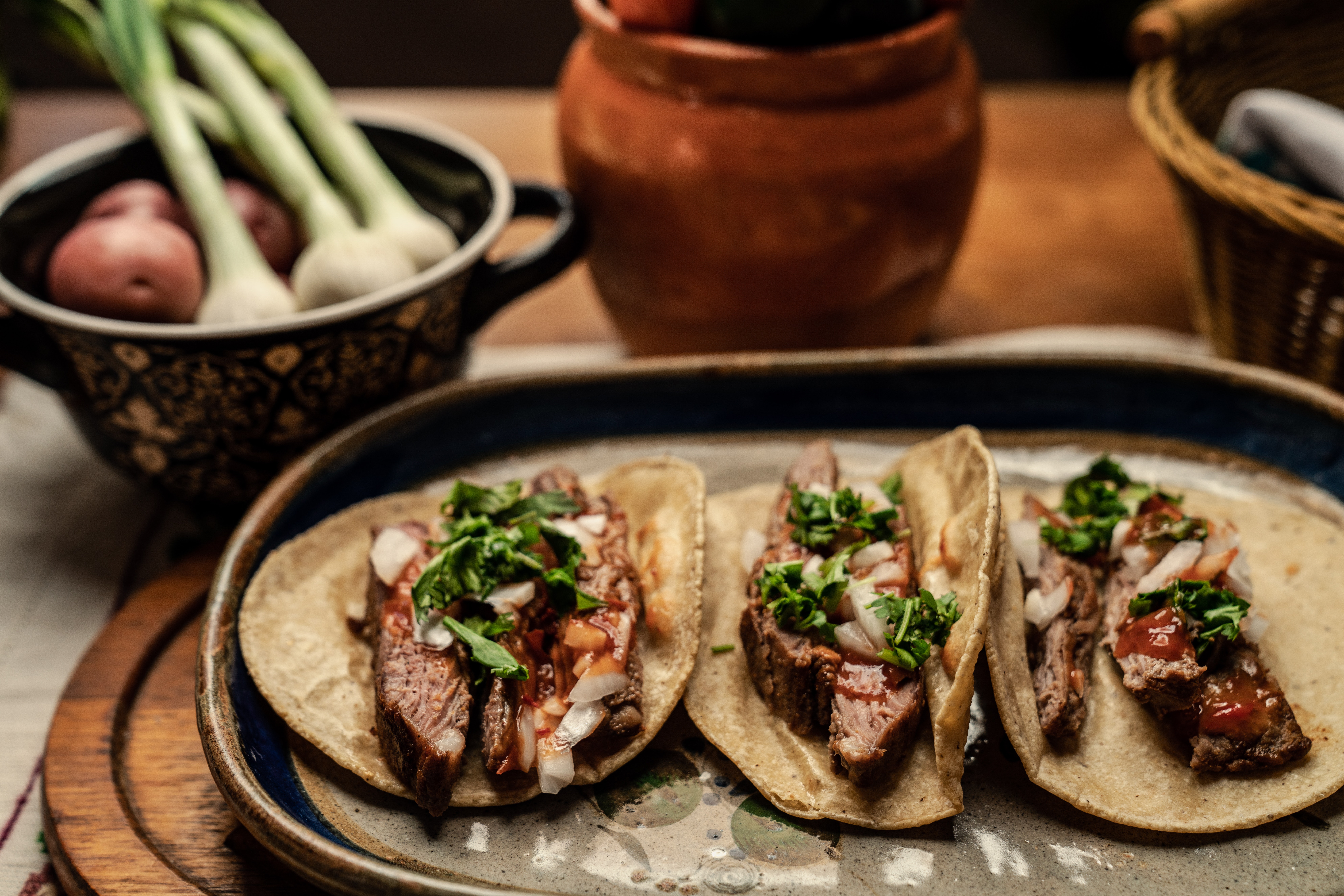 Plate of tacos.