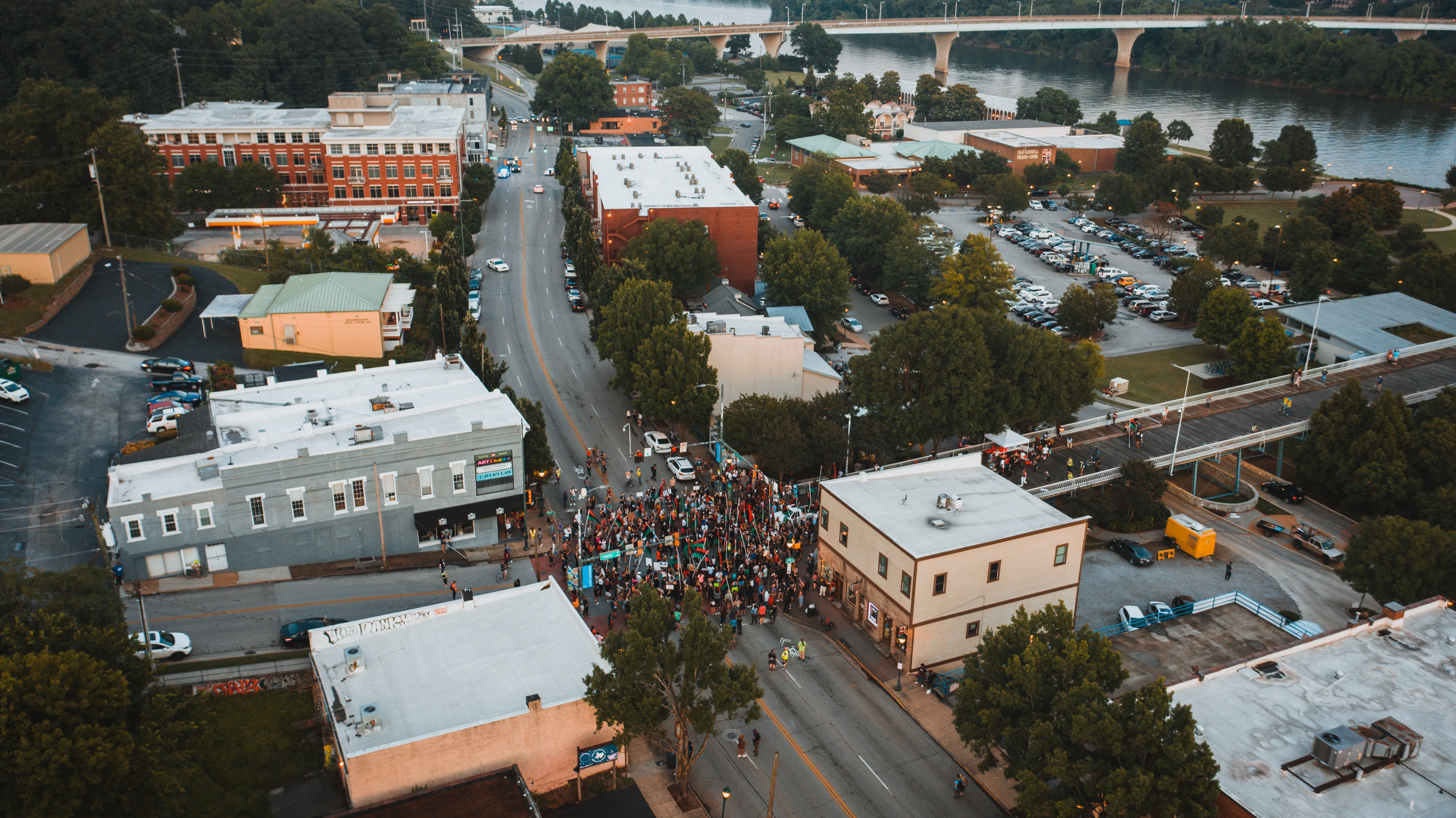People on strike.