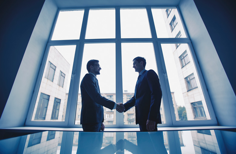 Handshake-trust-IDEAS.jpg Handshake-trust-IDEAS.jpg