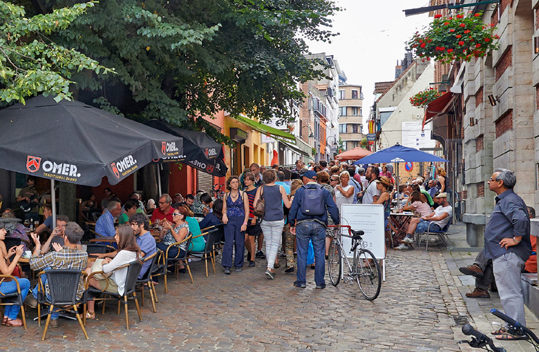 Sidewalk-cafe-IDEAS.jpg Sidewalk-cafe-IDEAS.jpg
