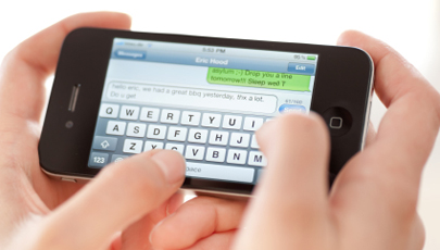 Texting_KNOW.jpg