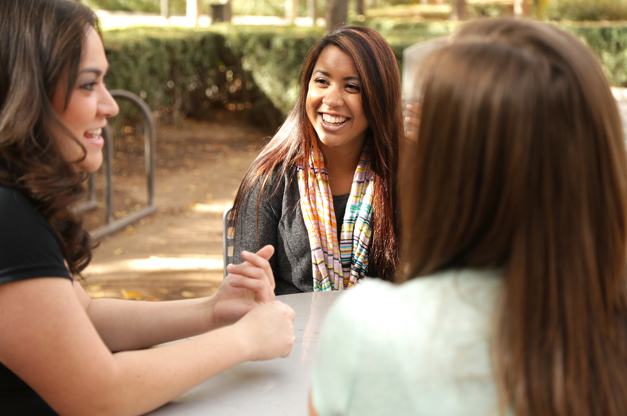 asu-business-students-give-back-to-community.jpg asu-business-students-give-back-to-community.jpg