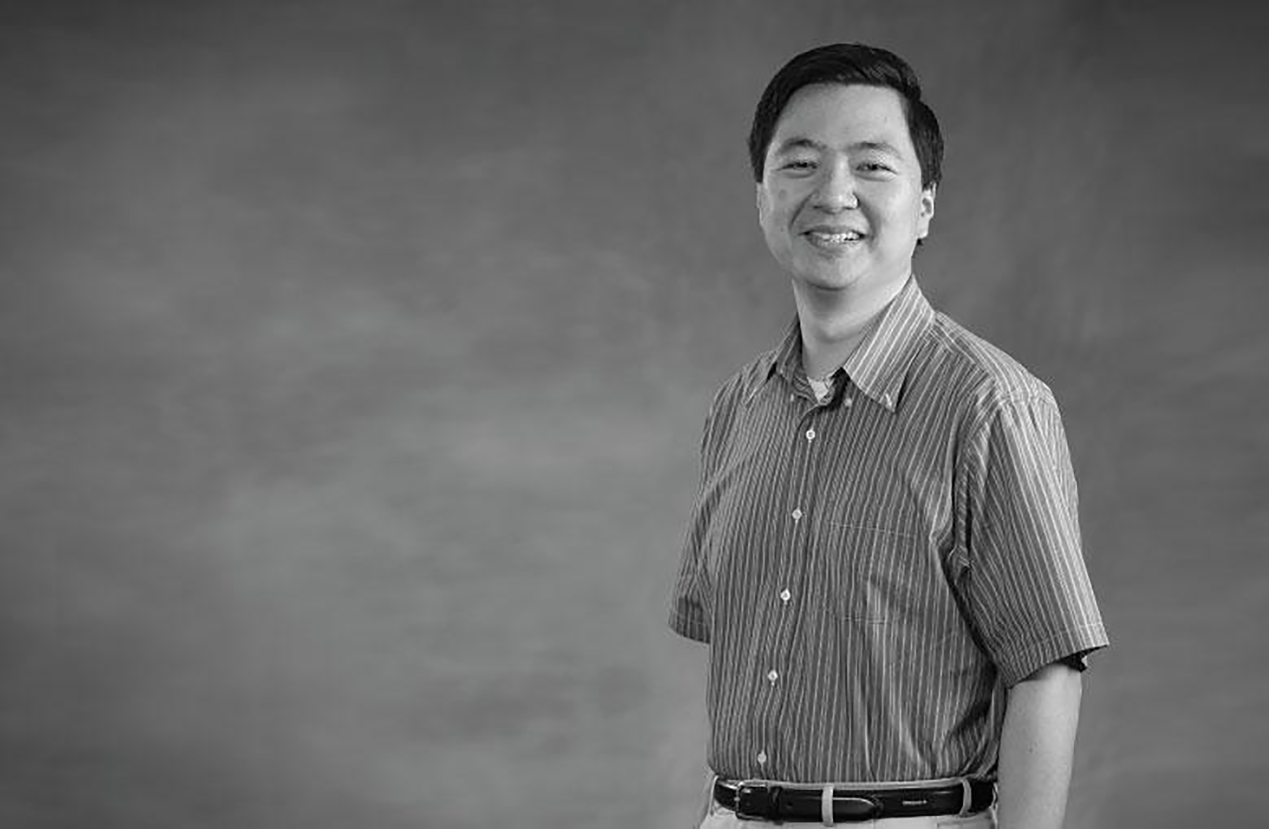 bin_gu_portrait-2.jpg bin_gu_portrait-2.jpg