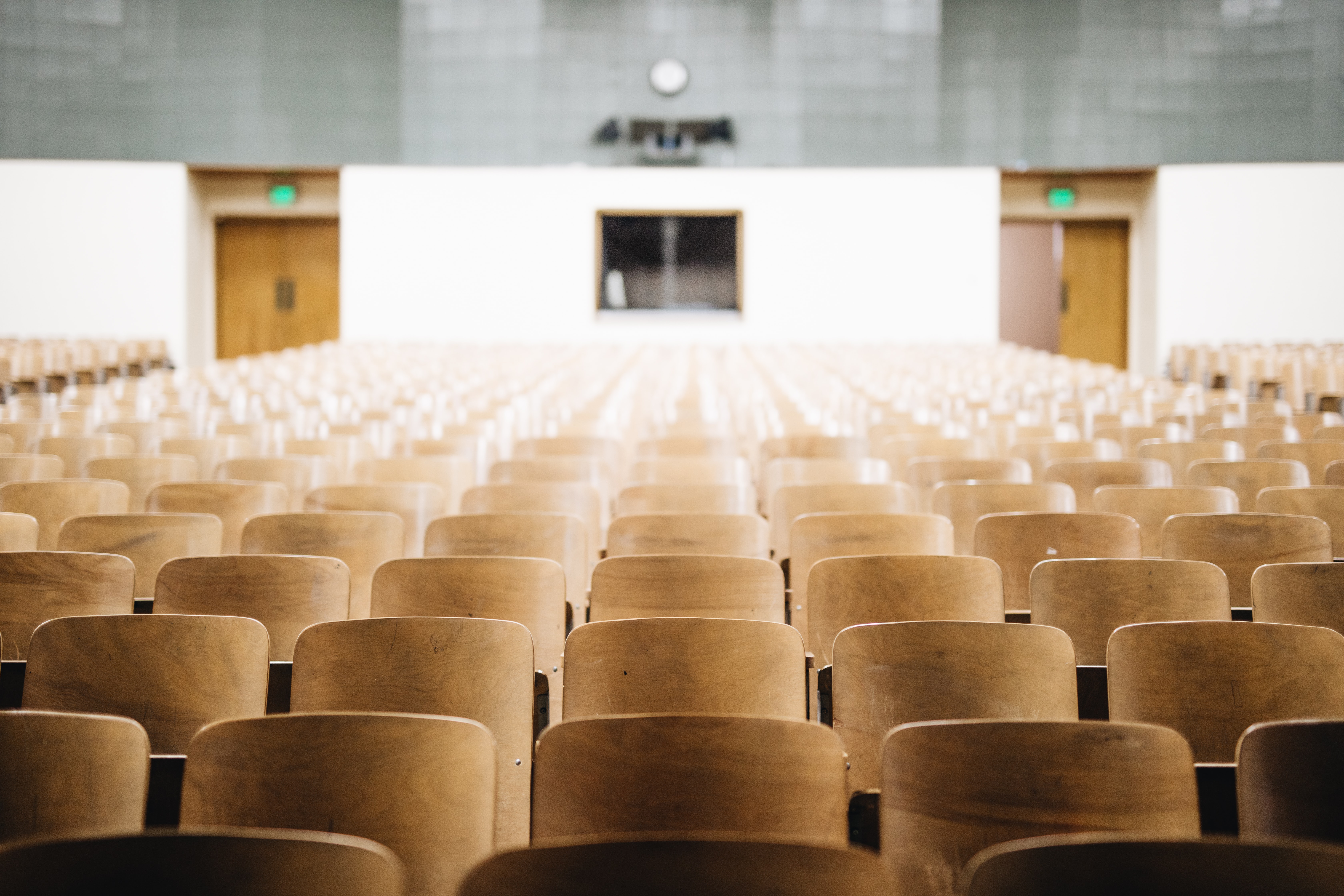 classroom.jpg classroom.jpg